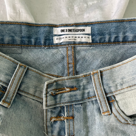 One Teaspoon Trashwhores cut off short shorts - Picture 4 of 10